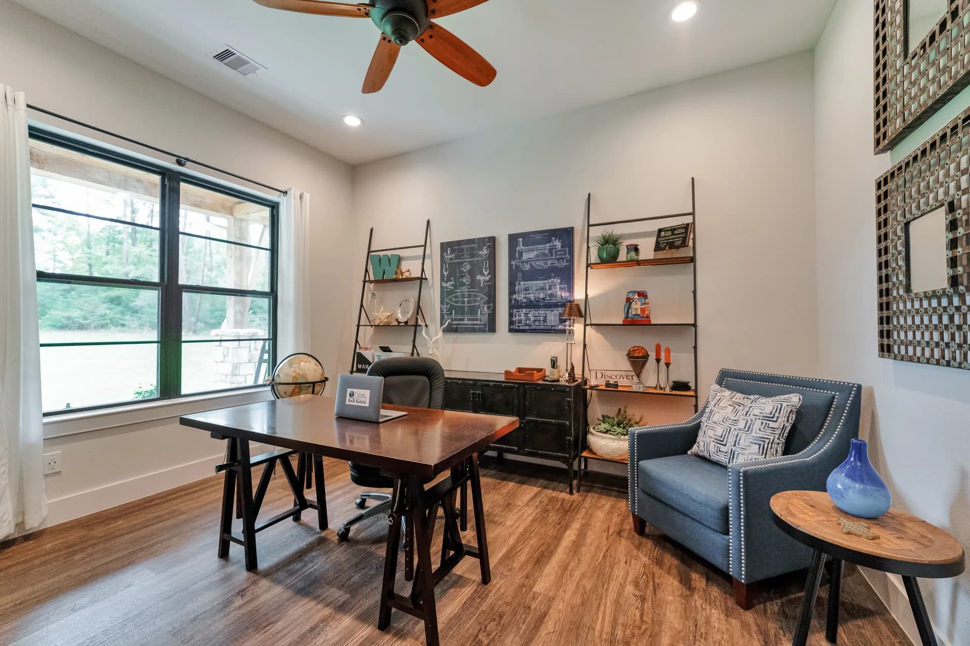Professional real estate photography example from Houston property listing